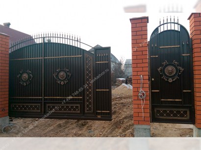 Кованые ворота откатные Арт.ВХКО-21 купить в Москве