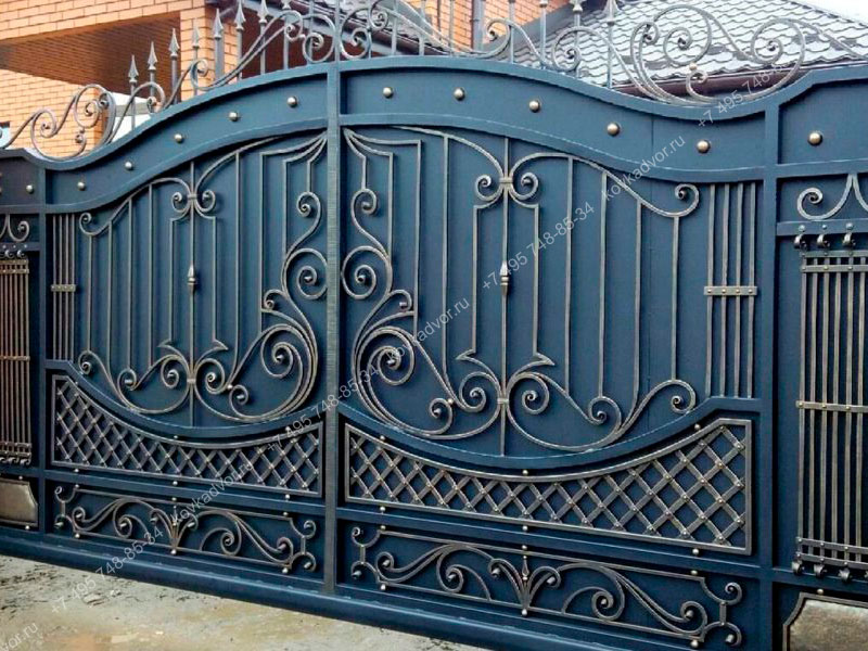 Кованые ворота откатные Арт.ВГКО-42 купить в Москве